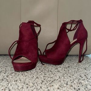 Selling these heels I wore once for a homecoming dance